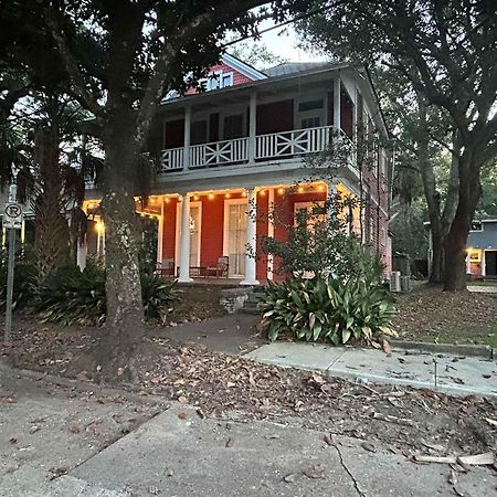Pretty Peach Palace-Historic, Mins To Downtown Mobile Exterior foto