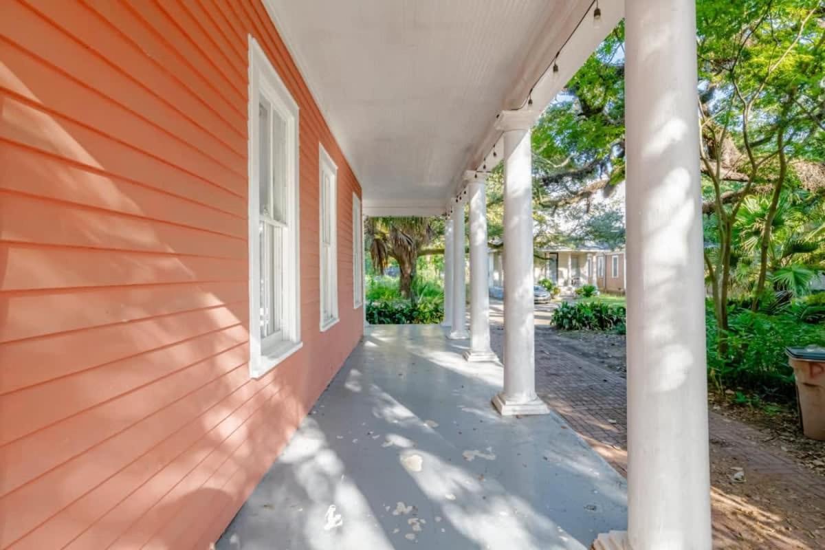 Pretty Peach Palace-Historic, Mins To Downtown Mobile Exterior foto